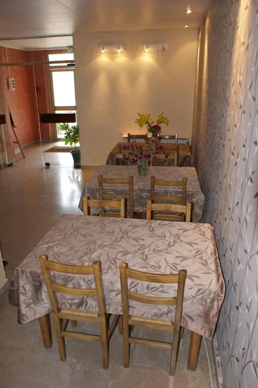 Hotel Le Lyon Bron Zewnętrze zdjęcie