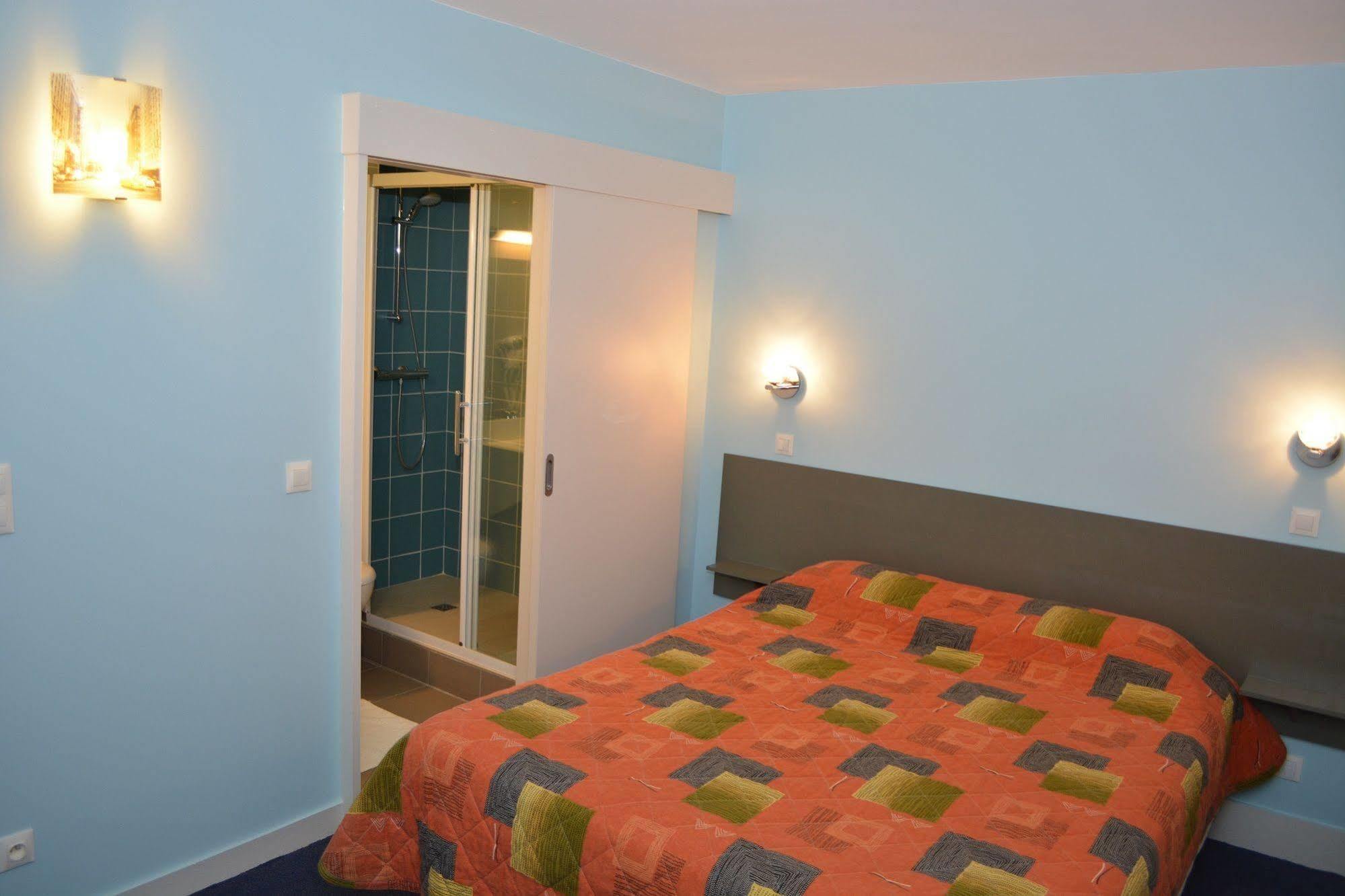 Hotel Le Lyon Bron Zewnętrze zdjęcie